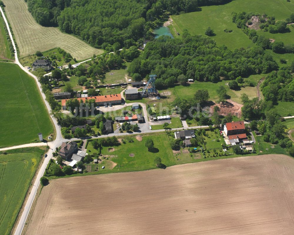 Neustadt von oben - Gehöft und Bauernhof Neubleicherode in Neustadt im Bundesland Thüringen, Deutschland