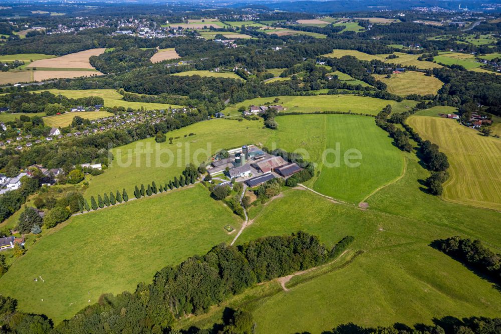 Gevelsberg von oben - Gehöft und Bauernhof am Oberbröking im Ortsteil Heck in Gevelsberg im Bundesland Nordrhein-Westfalen, Deutschland