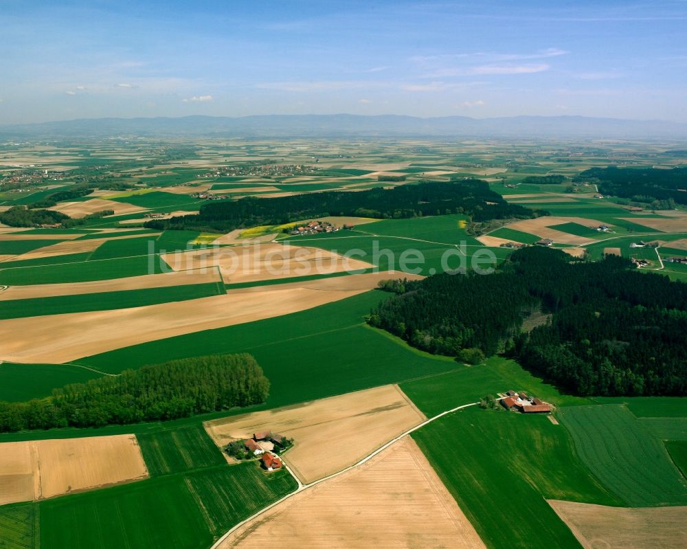 Luftaufnahme Obersunzing - Gehöft und Bauernhof in Obersunzing im Bundesland Bayern, Deutschland