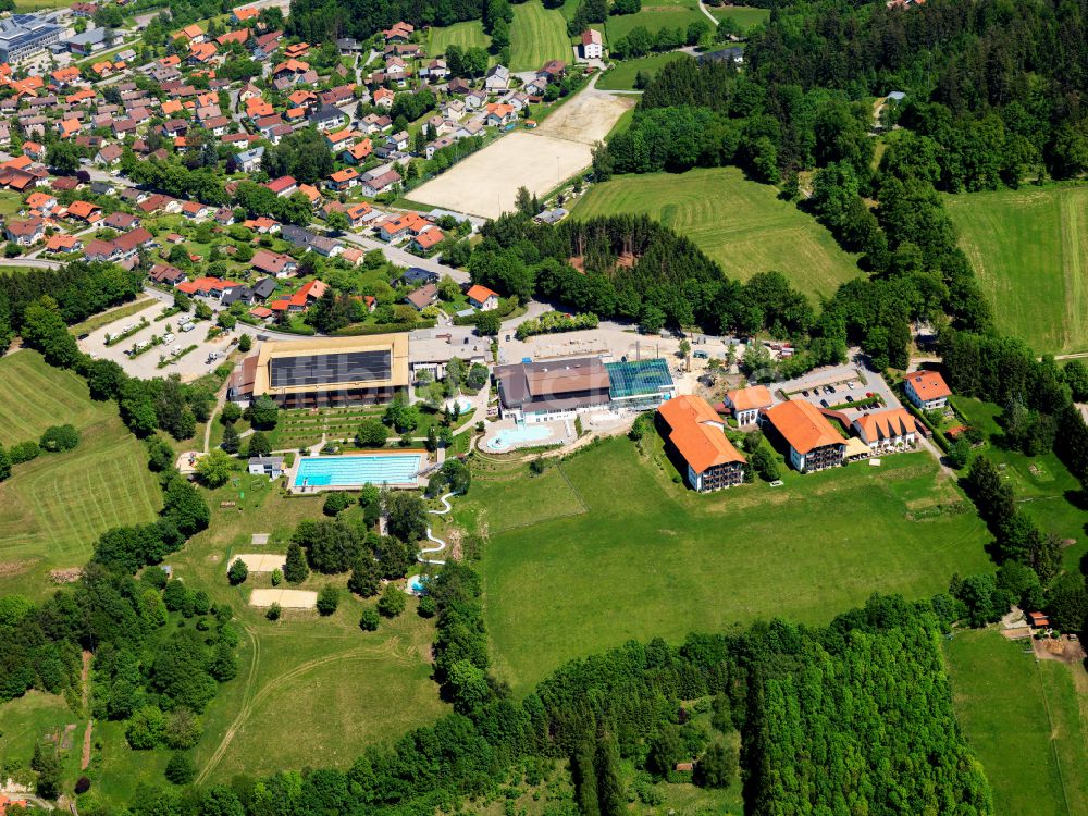 Waldkirchen von oben - Gehöft und Bauernhof in Waldkirchen im Bundesland Bayern, Deutschland