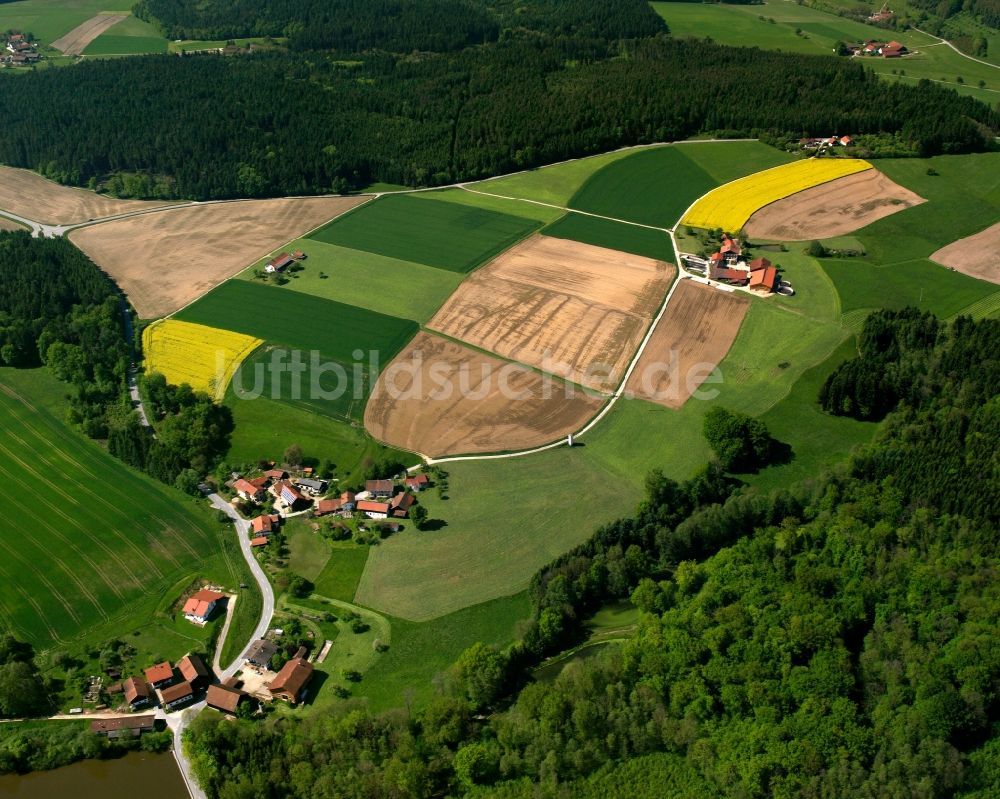 Luftbild Weinberg - Gehöft und Bauernhof in Weinberg im Bundesland Bayern, Deutschland