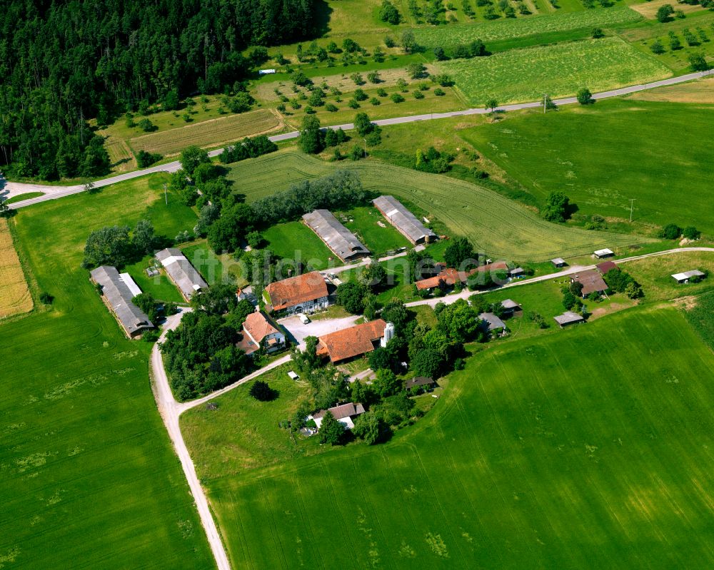 Wendelsheim aus der Vogelperspektive: Gehöft und Bauernhof in Wendelsheim im Bundesland Baden-Württemberg, Deutschland