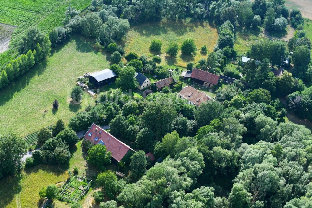 Luftbild Ackermannshof - Gehöft eines Bauernhofes in Ackermannshof im Bundesland Brandenburg, Deutschland