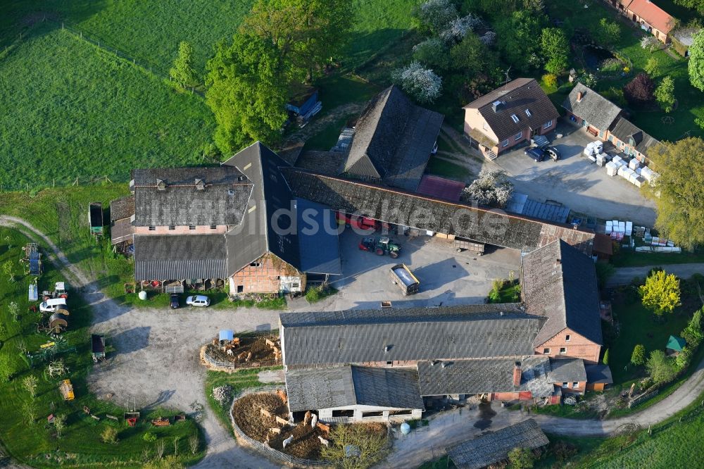 Schnega aus der Vogelperspektive: Gehöft eines Bauernhofes Biolandhof Cordts in Schnega im Bundesland Niedersachsen, Deutschland