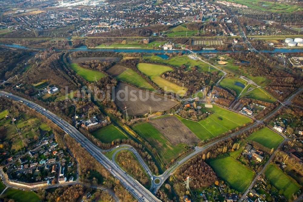 Luftaufnahme Gelsenkirchen - Gehöft des Bauernhofes, Der Ziegenmichel in Gelsenkirchen im Bundesland Nordrhein-Westfalen