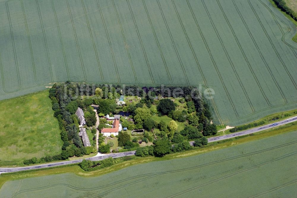 Blackmore End von oben - Gehöft bei Blackmore End in der Grafschaft Essex in England