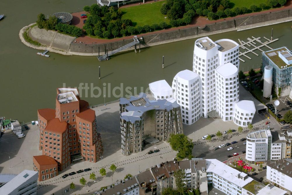 Düsseldorf aus der Vogelperspektive: Gehry Duesseldorf