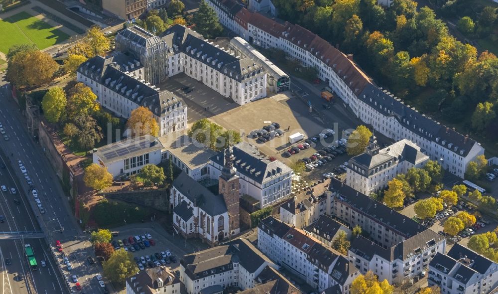 Luftaufnahme Saarbrücken - Gelände des Schlosspark und ...