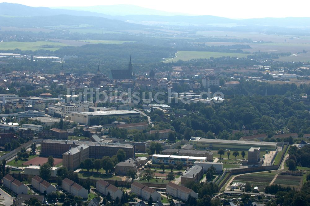 Bautzen aus der Vogelperspektive: Gelande der Justizvollzugsanstalt JVA in Bautzen im Bundesland Sachsen, Deutschland