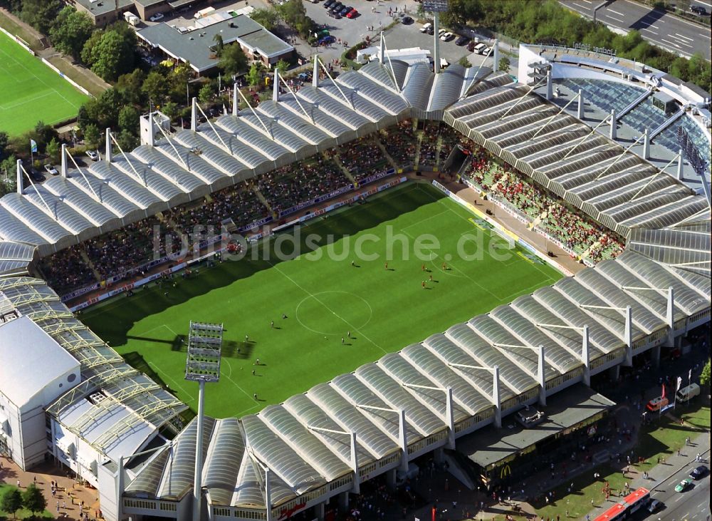 Leverkusen aus der Vogelperspektive: Gelände der alten BayArena des Bayer 04 vor dem Umbau in Leverkusen im Bundesland Nordrhein-Westfalen