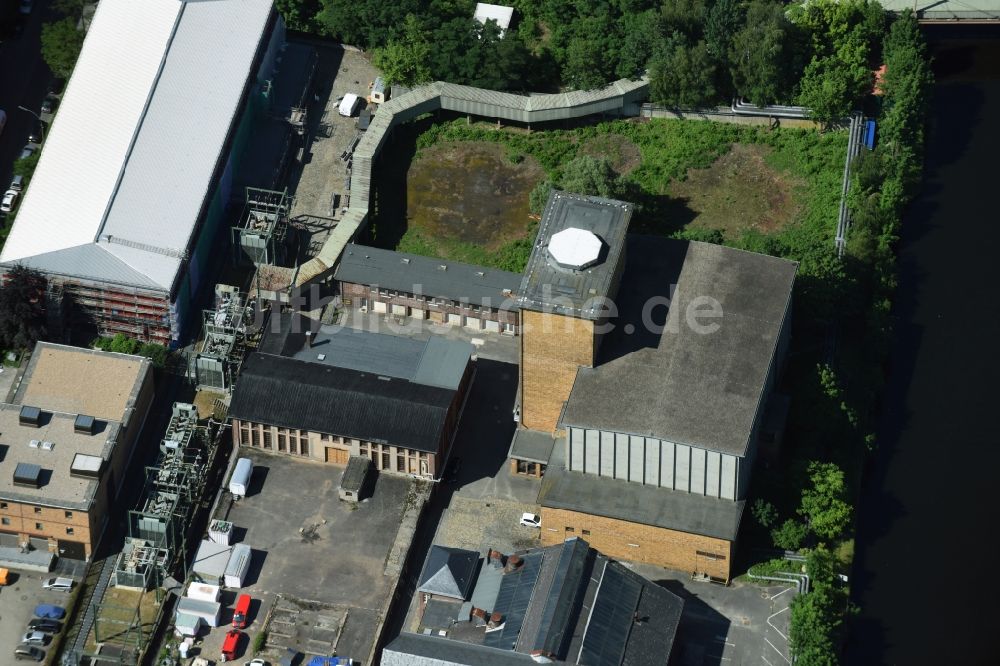 Luftbild Berlin - Gelände des alten Umspannwerkes Steglitz an der Birkbuschstraße in Berlin