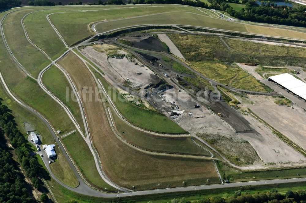 Luftbild Gallun - Gelände der aufgeschütteten Mülldeponie in Gallun im Bundesland Brandenburg