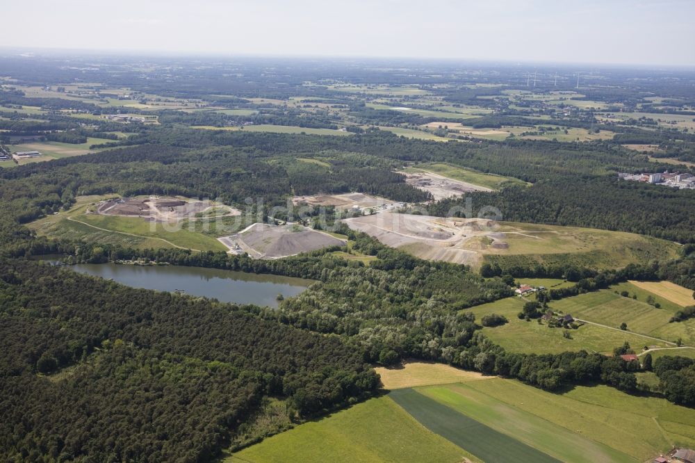 Schermbeck von oben - Gelände der aufgeschütteten Mülldeponie der Unternehmensverbund Nottenkämper in Schermbeck im Bundesland Nordrhein-Westfalen, Deutschland