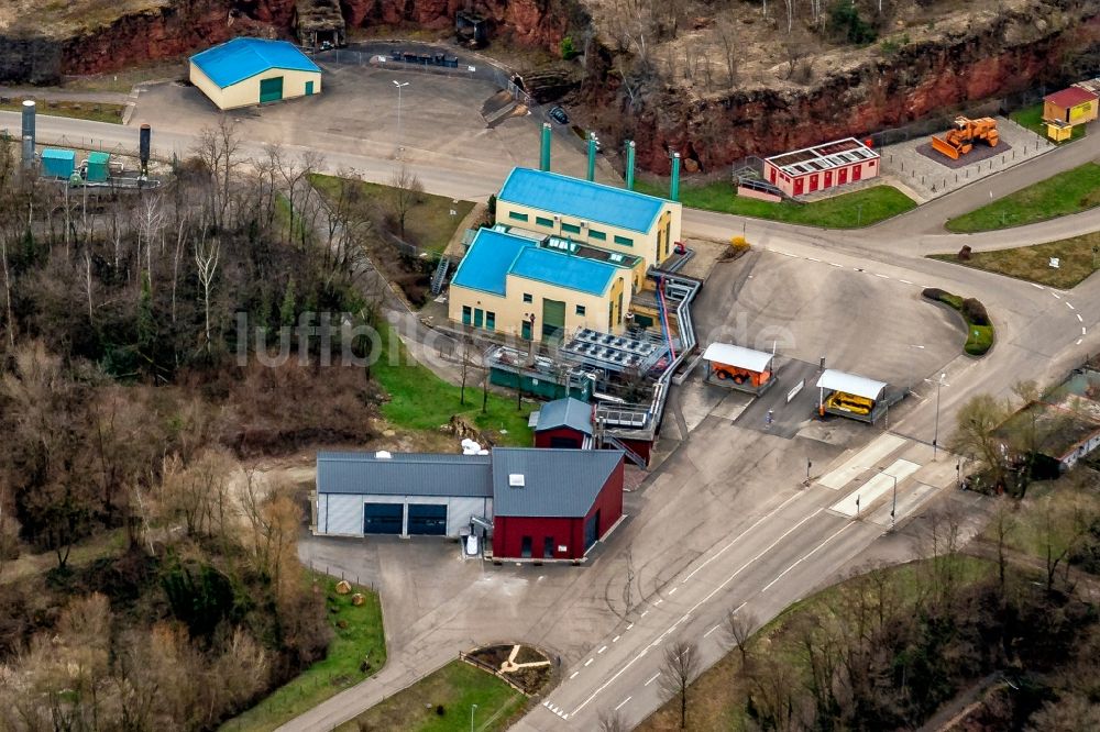 Luftaufnahme Ringsheim - Gelände der aufgeschütteten Mülldeponie ZAK in Ringsheim im Bundesland Baden-Württemberg, Deutschland