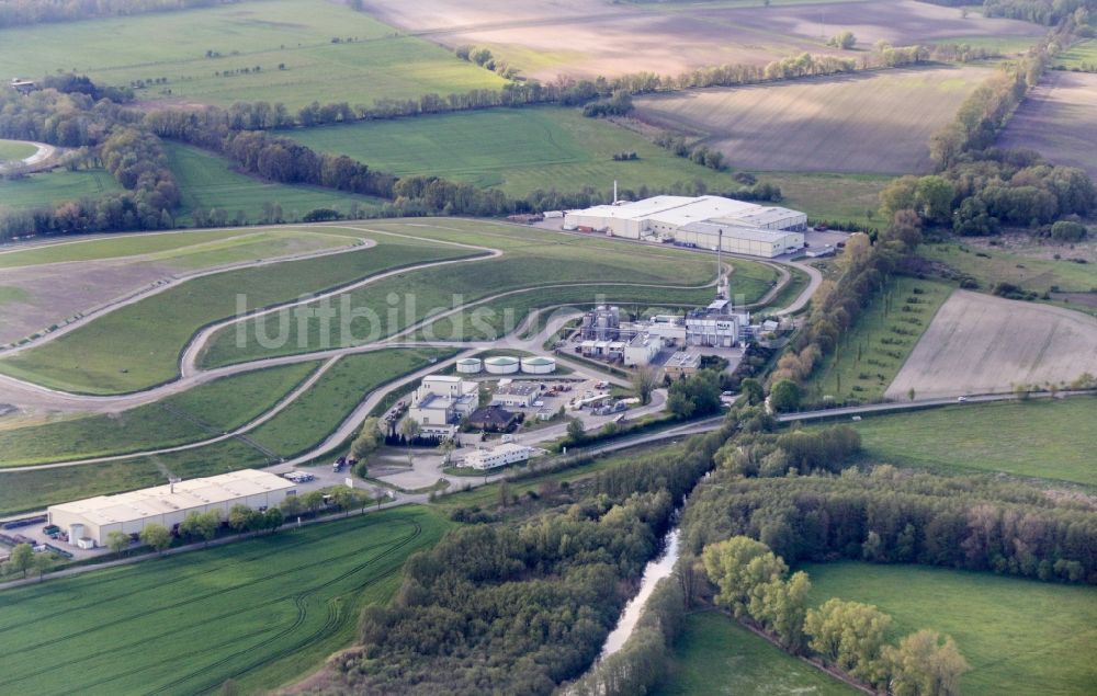 Luftaufnahme Zossen - Gelände der aufgeschütteten Mülldeponie in Zossen im Bundesland Brandenburg