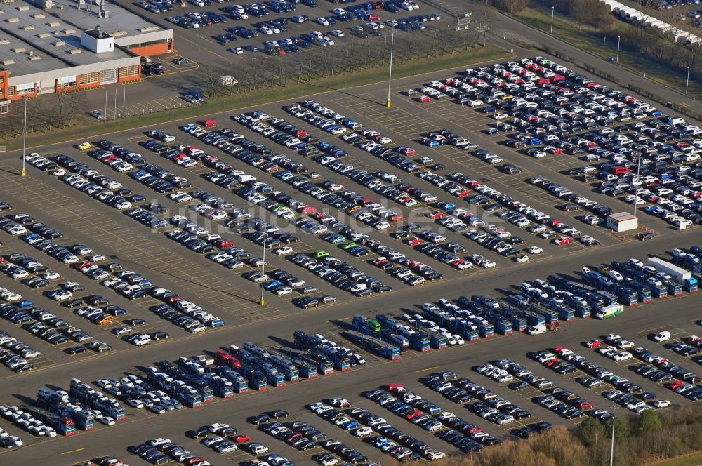 Luftbild Etzin - Gelände der Auto- Service-und Umschlag- Center Mosolf GmbH in Etzin bei Nauen