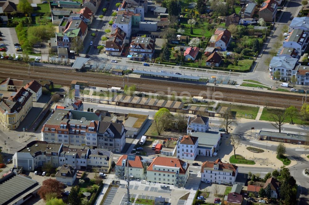 Luftbild Falkensee - Gelände am Bahnhof der Deutschen Bahn an der Poststraße in Falkensee im Bundesland Brandenburg