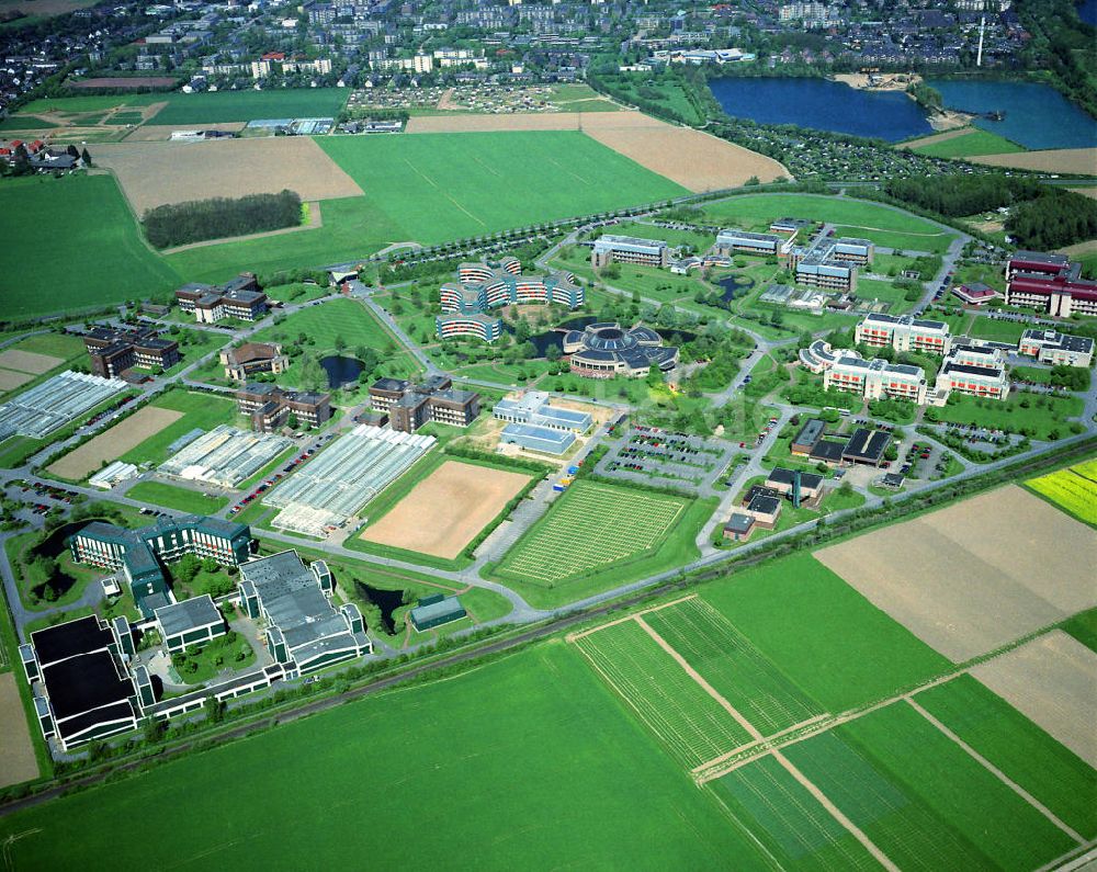 Luftbild Monheim am Rhein - Gelände des Bayer CropScience Konzerns