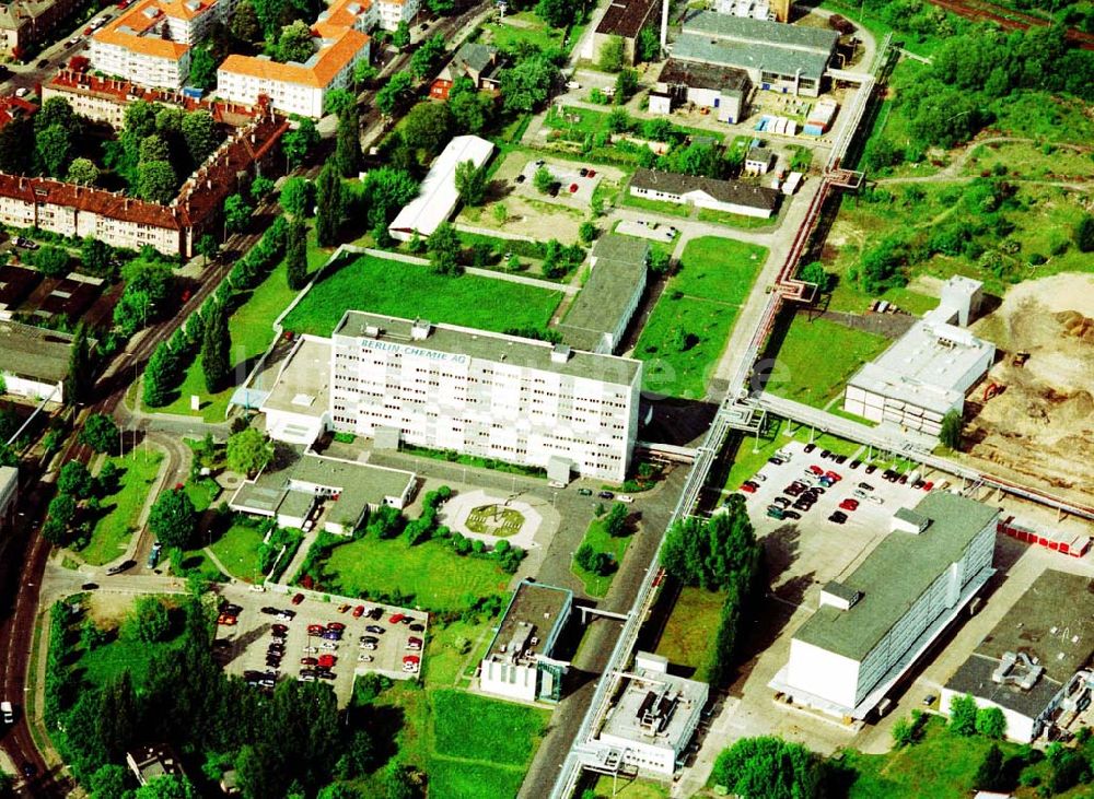 Luftbild Berlin - Adlershof - Gelände der Berlin - Chemie in Berlin - Adlershof.