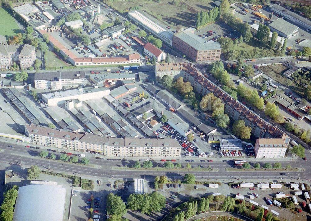 Berlin - Schöneberg aus der Vogelperspektive: Gelände der BIG GmbH & CO an der Gotenstraße / Ecke Sachsendamm in Berlin - Schöneberg.