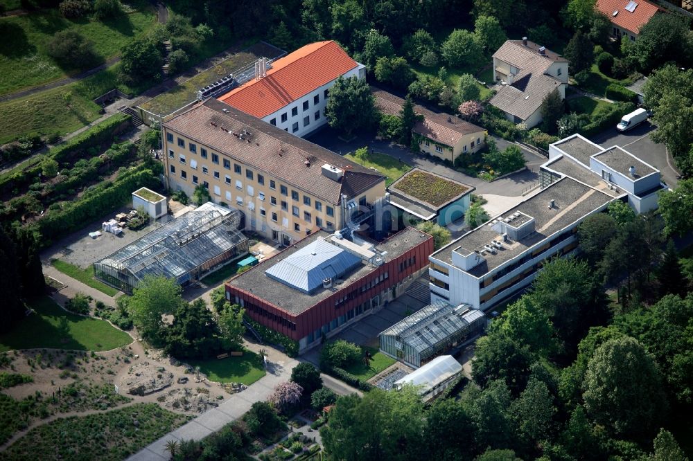 Würzburg von oben - Gelände des Botanischen Garten in Würzburg im Bundesland Bayern