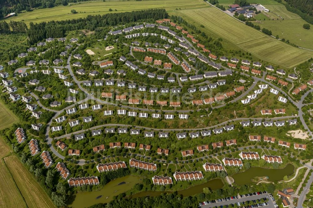 Luftaufnahme Medebach - Gelände des Center Parcs Sauerland in Medebach in Nordrhein-Westfalen