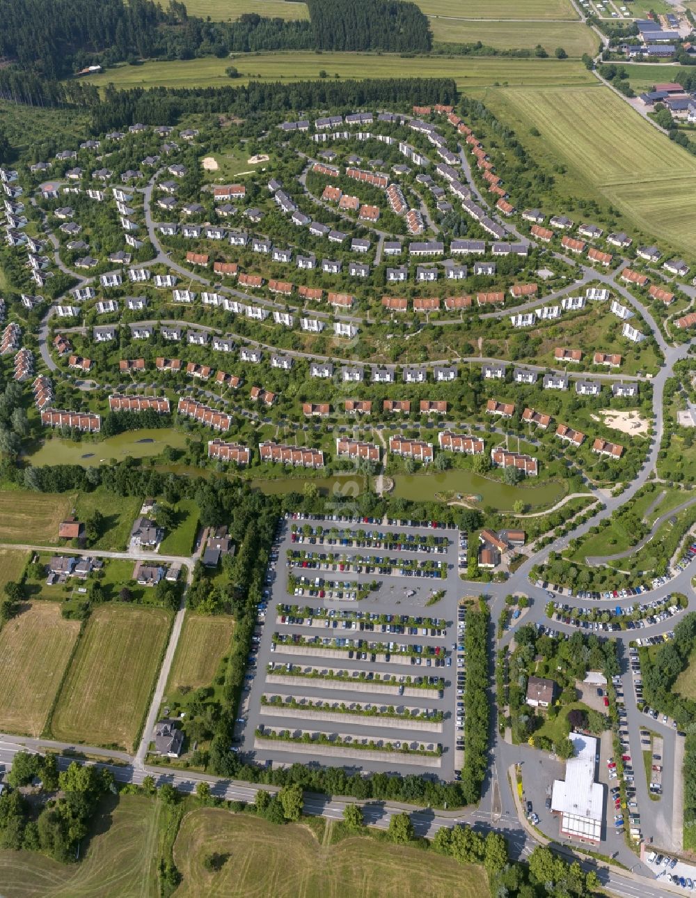 Medebach aus der Vogelperspektive: Gelände des Center Parcs Sauerland in Medebach in Nordrhein-Westfalen