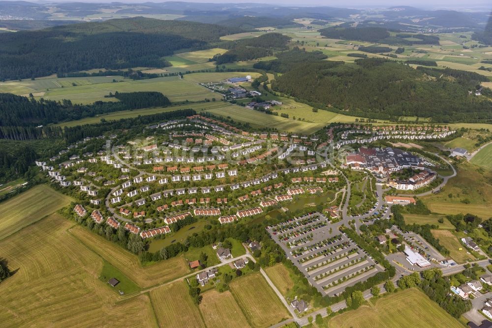 Luftaufnahme Medebach - Gelände des Center Parcs Sauerland in Medebach in Nordrhein-Westfalen