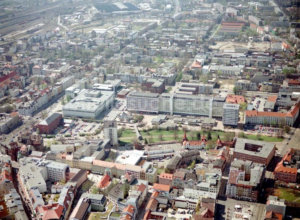 Cottbus - BRB aus der Vogelperspektive: Gelände der Cottbusser Innenstadt am Bereich der Bahnhofstraße, Karl-Liebknecht-Straße, Berliner Straße und Spremberger Straße