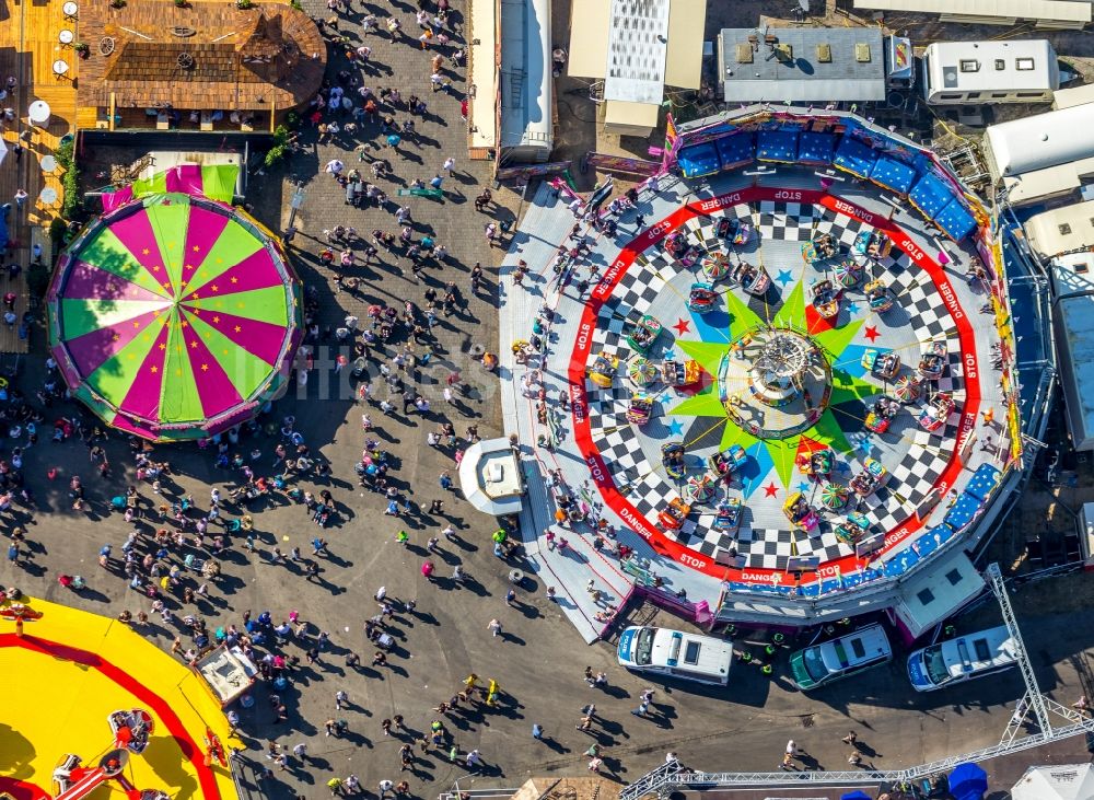 Luftaufnahme Herne - Gelände der Cranger Kirmes in Herne im Bundesland Nordrhein-Westfalen, Deutschland