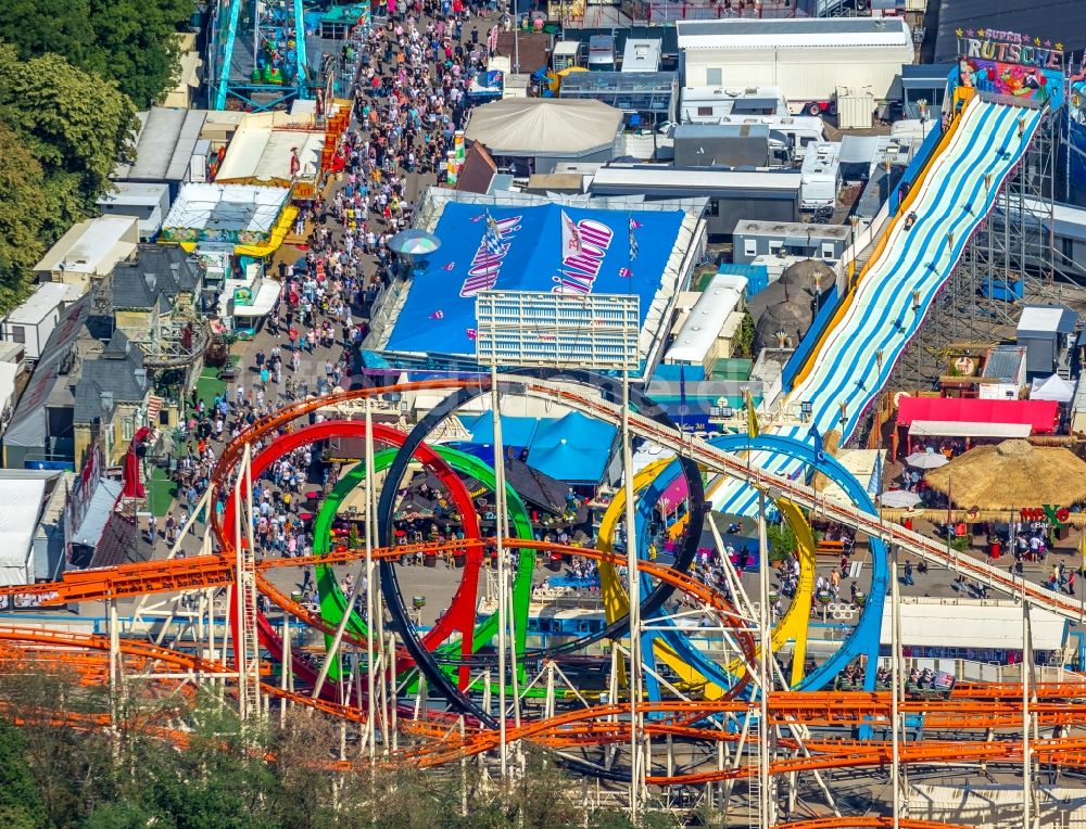 Herne aus der Vogelperspektive: Gelände der Cranger Kirmes in Herne im Bundesland Nordrhein-Westfalen, Deutschland