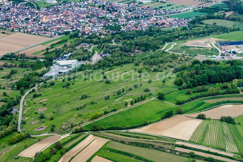 Ringsheim aus der Vogelperspektive: Gelände der Deponie ZAK in Ringsheim und Herbolzheim , sowie der Kahlenberg im Bundesland Baden-Württemberg, Deutschland