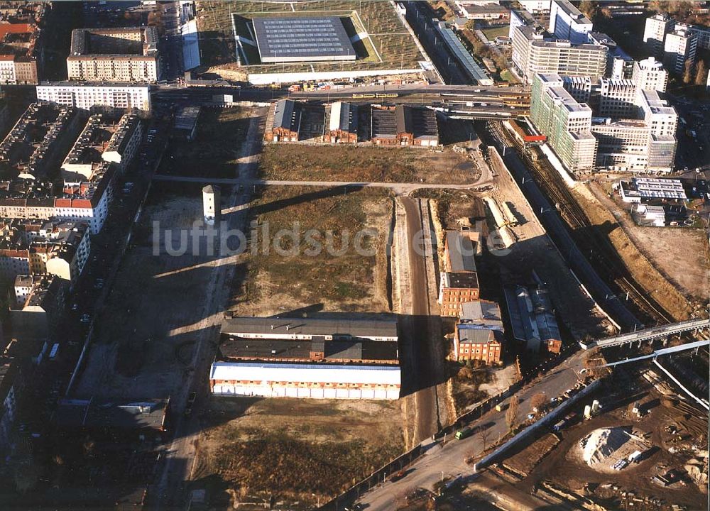 Luftbild Berlin - Lichtenberg - Gelände des ehem. Berliner Schlachthofes an der Landsberger Allee in Berlin - Lichtenberg.