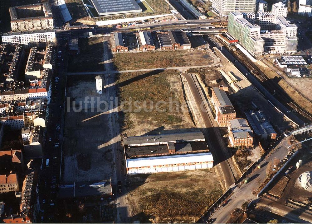 Luftaufnahme Berlin - Lichtenberg - Gelände des ehem. Berliner Schlachthofes an der Landsberger Allee in Berlin - Lichtenberg.