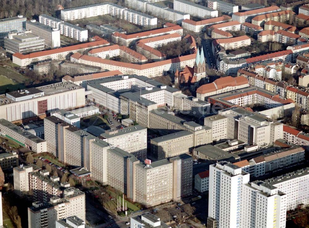 Luftbild Berlin - Lichtenberg - Gelände des ehem. Ministeriums für Staatssicherheit der DDR an der Ruschestraße in Berlin Lichtenberg