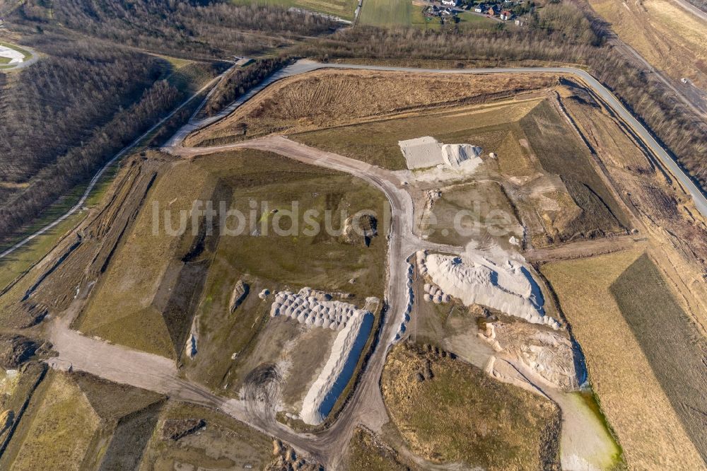 Luftaufnahme Bergkamen - Gelände der ehemaligen Bergbau- Halde Großes Holz in Bergkamen im Bundesland Nordrhein-Westfalen, Deutschland