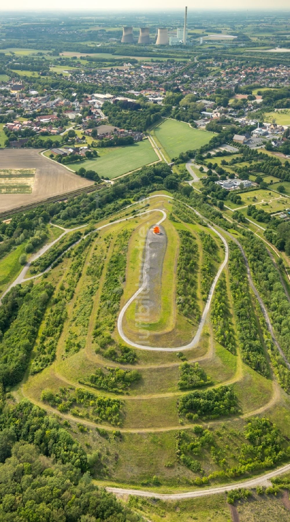 Luftaufnahme Hamm - Gelände der ehemaligen Bergbau- Halde Kissinger Höhe in Hamm im Bundesland Nordrhein-Westfalen, Deutschland