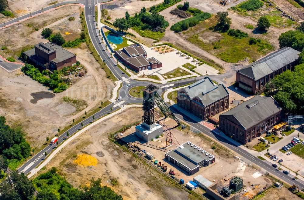 Dorsten aus der Vogelperspektive: Gelände der ehemaligen Bergbau- Schacht- Anlagen am Förderturm Fürst Leopold in Dorsten im Bundesland Nordrhein-Westfalen, Deutschland