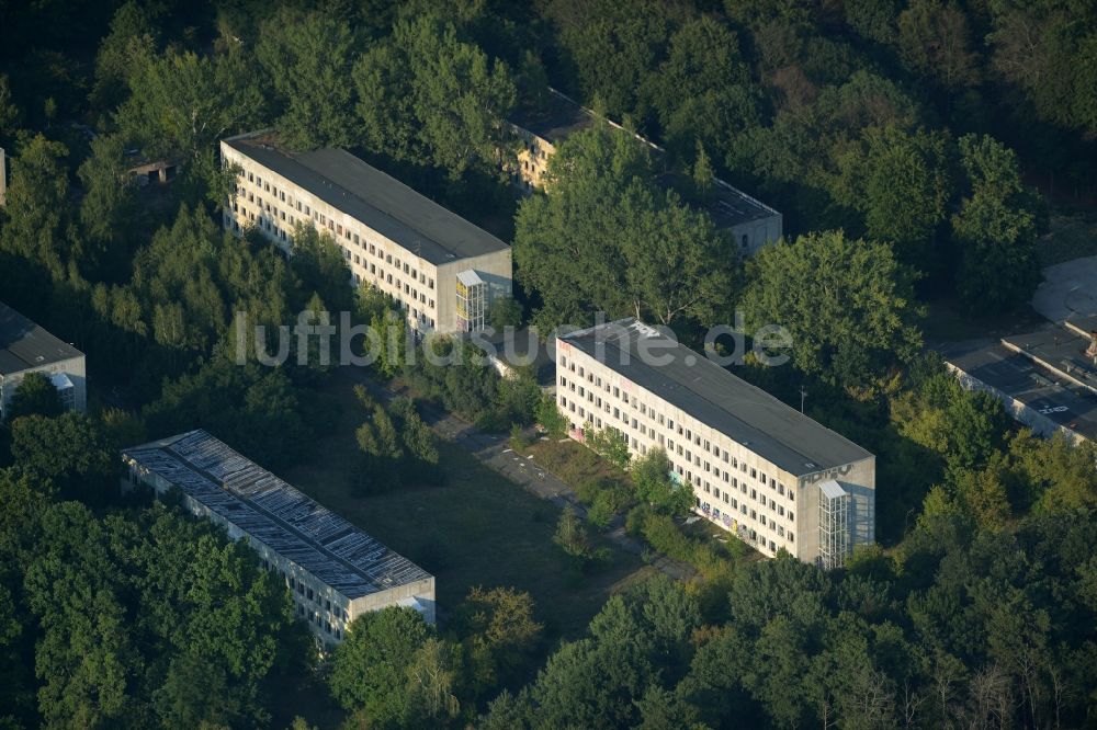 Berlin aus der Vogelperspektive: Gelände des ehemaligen Grenzausbildungsregimentes Wilhelmshagen an der Fürstenwalder Straße in Berlin