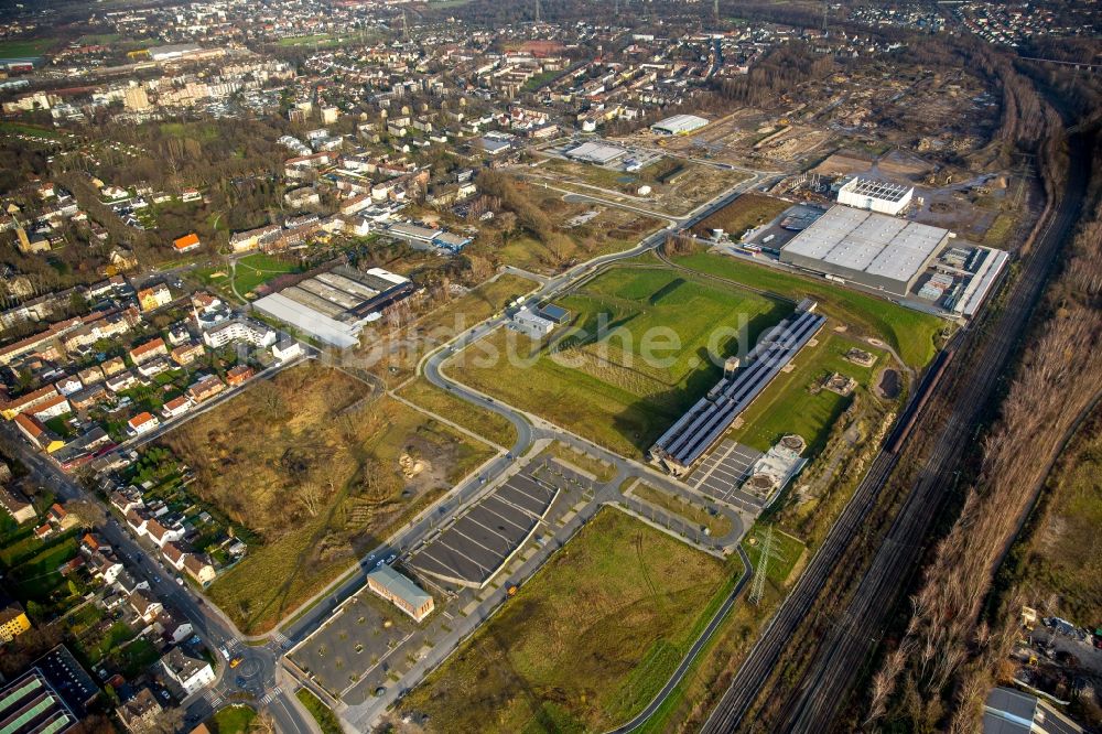 Luftaufnahme Gelsenkirchen - Gelände des ehemaligen Hüttenwerks Schalker Verein im herbstlichen Gelsenkirchen im Bundesland Nordrhein-Westfalen