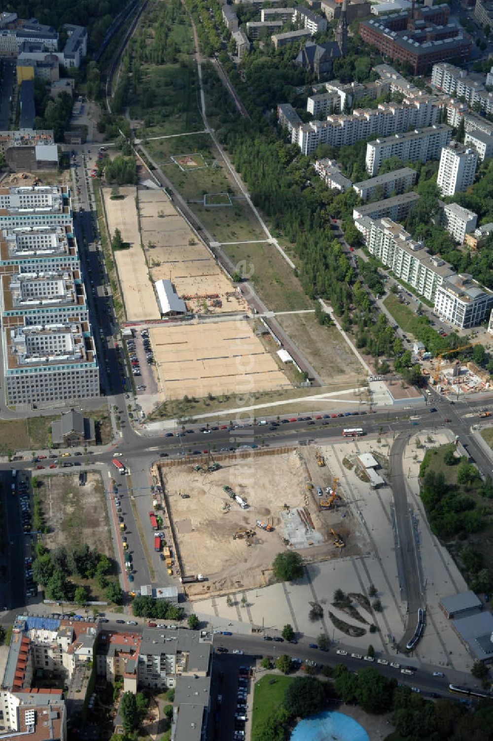 Berlin von oben - Gelände des ehemaligen Nordbahnhof in Berlin Mitte