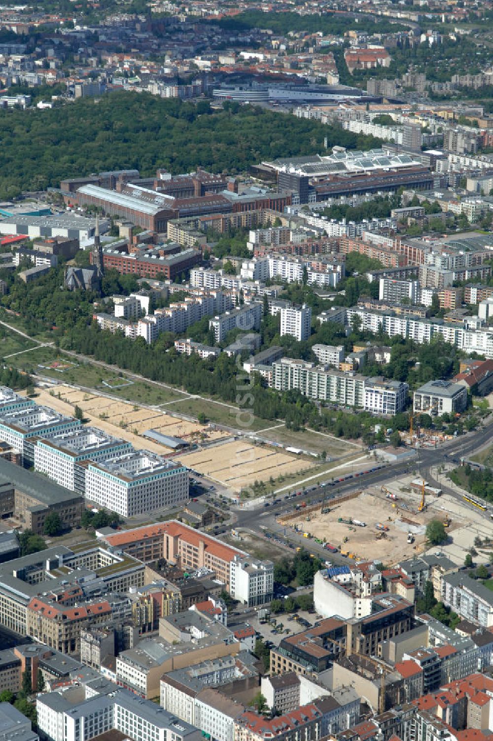 Berlin aus der Vogelperspektive: Gelände des ehemaligen Nordbahnhof in Berlin Mitte