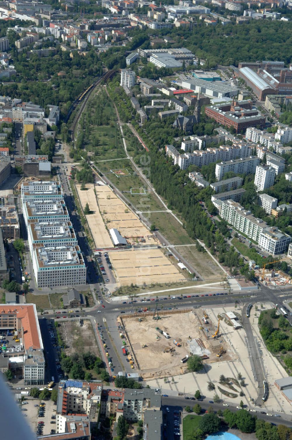 Luftaufnahme Berlin - Gelände des ehemaligen Nordbahnhof in Berlin Mitte