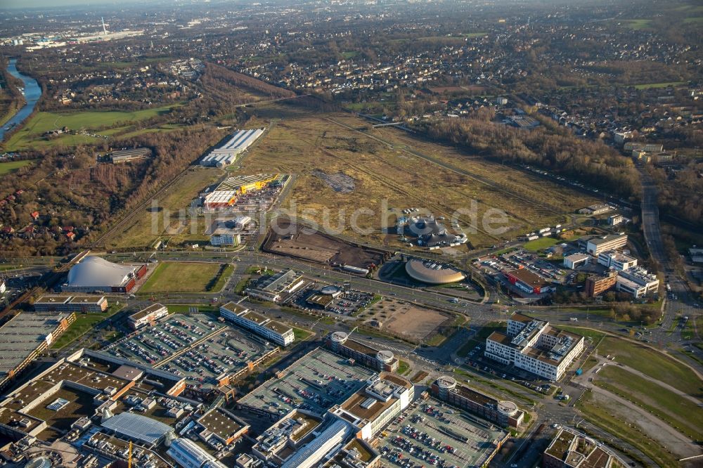 Oberhausen von oben - Gelände des ehemaligen Stahlwerkes in Oberhausen im Bundesland Nordrhein-Westfalen