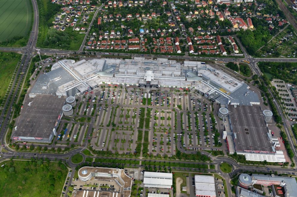 Luftaufnahme Leipzig - Gelände des Einkaufszentrum Paunsdorf Center in Leipzig im Bundesland Sachsen