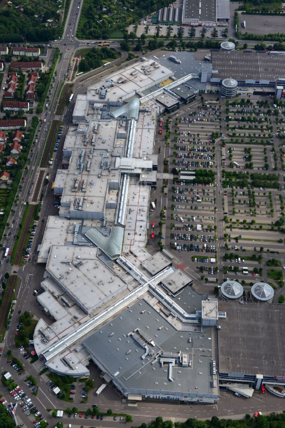 Leipzig aus der Vogelperspektive: Gelände des Einkaufszentrum Paunsdorf Center in Leipzig im Bundesland Sachsen