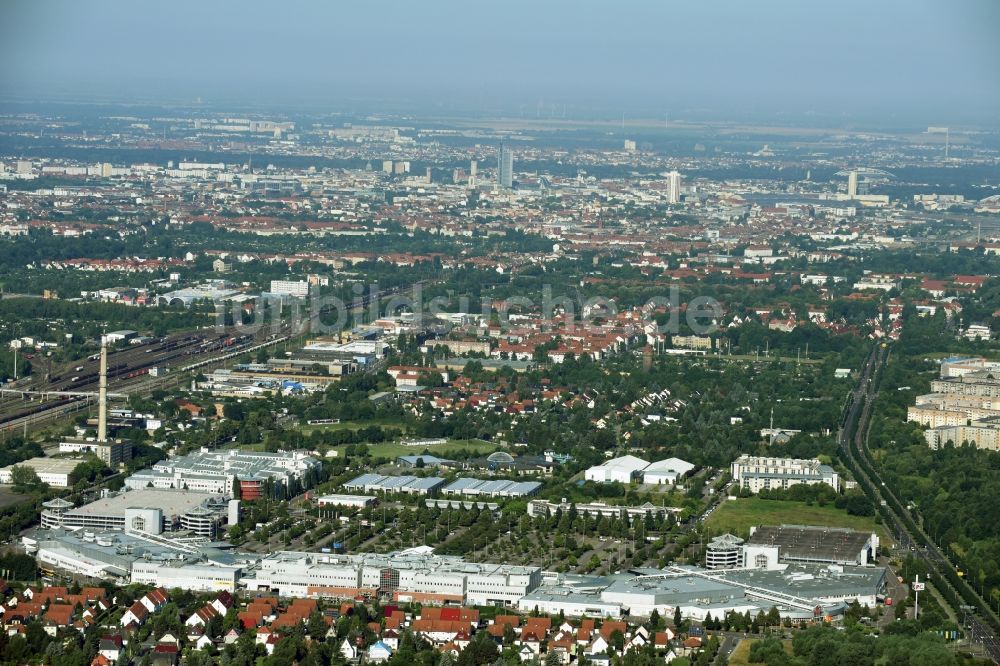 Luftbild Leipzig - Gelände des Einkaufszentrum Paunsdorf Center in Leipzig im Bundesland Sachsen