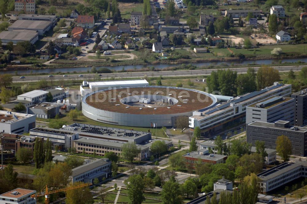 Luftaufnahme Berlin - Gelände des Elektronen- Speicherring BESSY