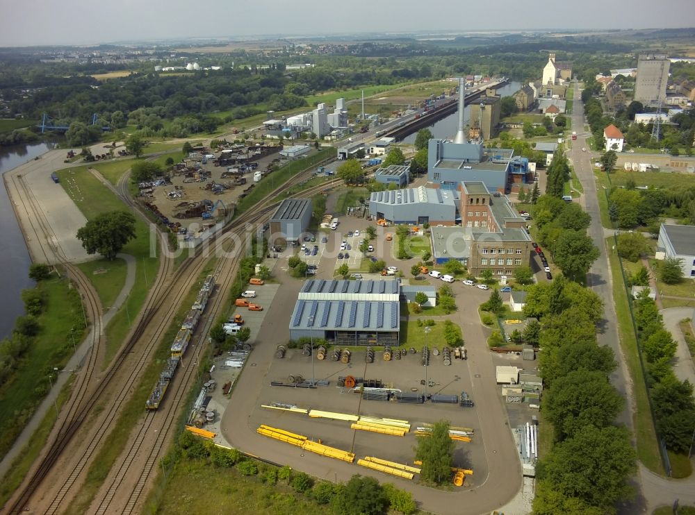 Halle ( Saale ) von oben - Gelände des Entwicklungsgebiet Stadthafen an der Hafenstraße in Halle Saale im Bundesland Sachsen-Anhalt