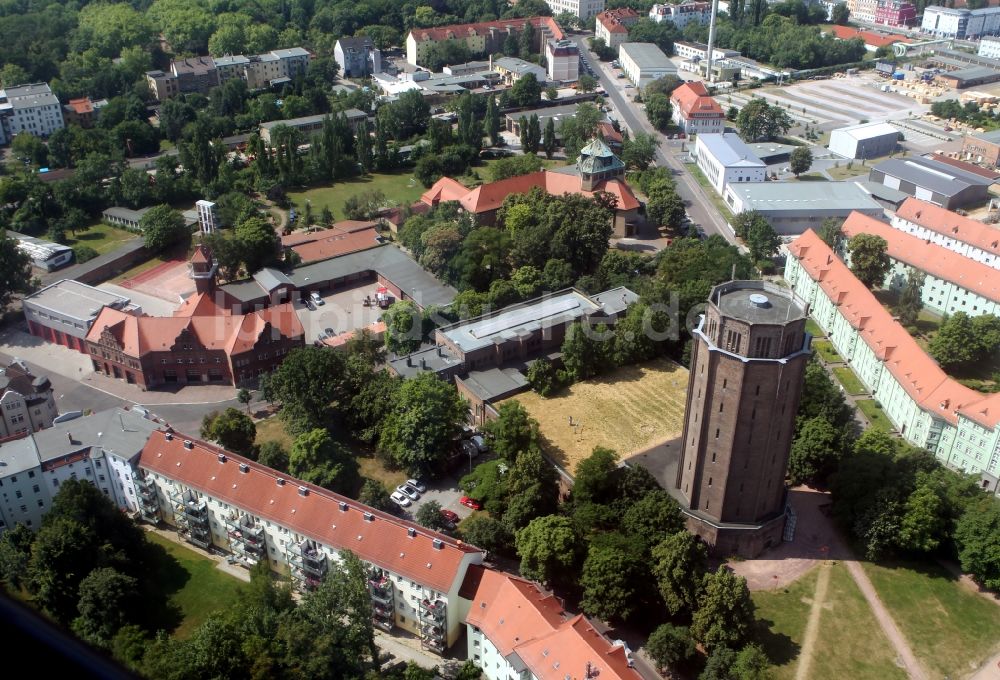 Luftaufnahme Halle / Saale - Gelände der Feuerwache Süd der Feuerwehr am Wasserturm in Halle / Saale in Sachsen-Anhalt